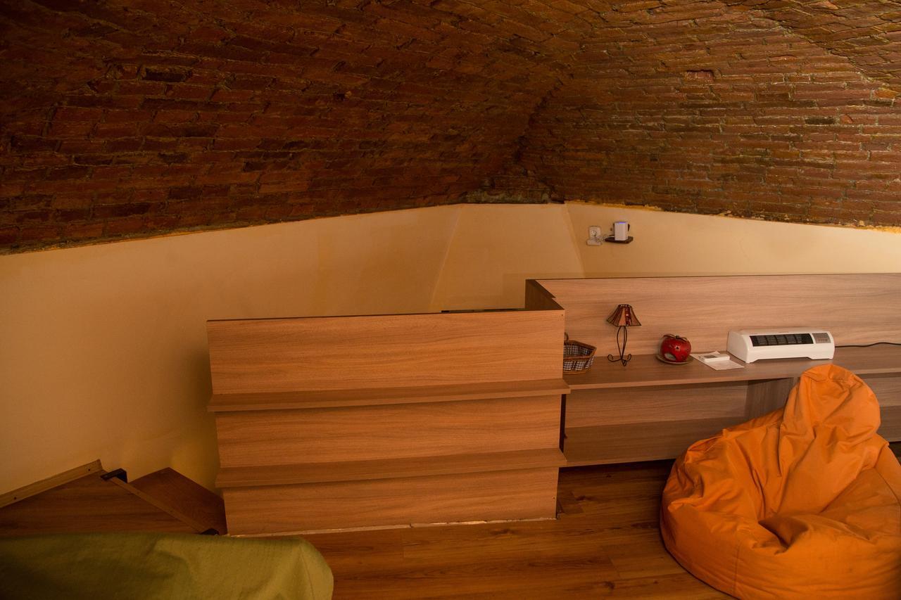 Downtown Studio Oradea Ngoại thất bức ảnh