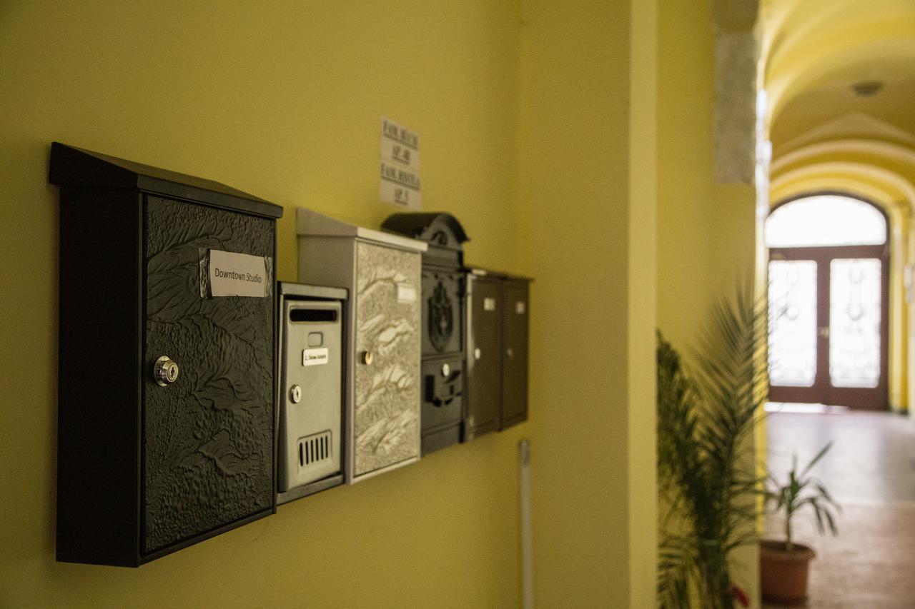 Downtown Studio Oradea Ngoại thất bức ảnh